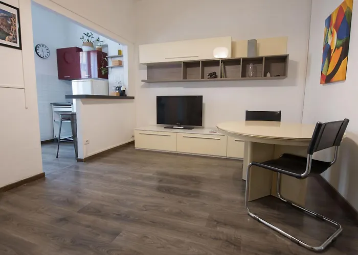 Domus Collazia - San Giovanni Apartment